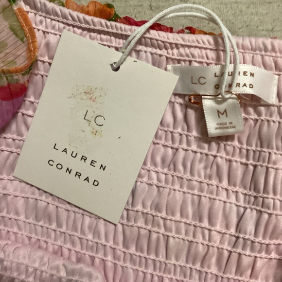 NWT LC Floral Smocked Ruffle Tank - Picture 4 of 9